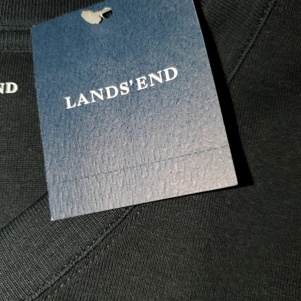NWT Land's End Black V-neck T-shirt Size XSP - Picture 4 of 5